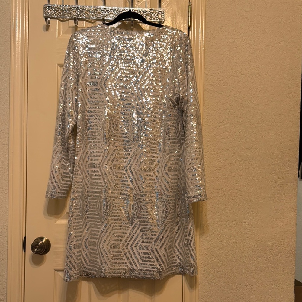 City Chic Silver Sequin Geometric Pattern Dress X… - image 4